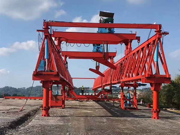 32-180T公鐵兩用架橋機